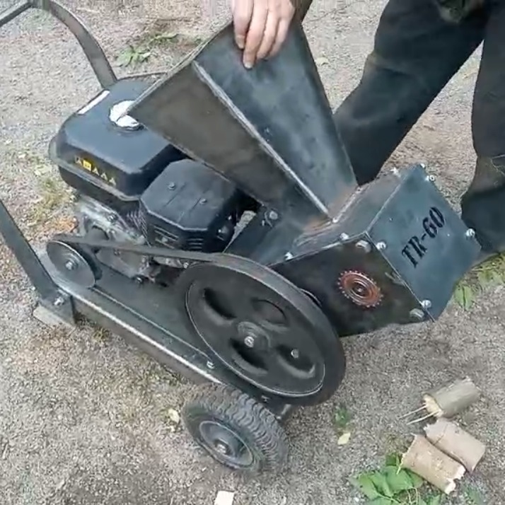 Измельчитель веток на бруски TR-60. Бензиновый двигатель - Зображення 7