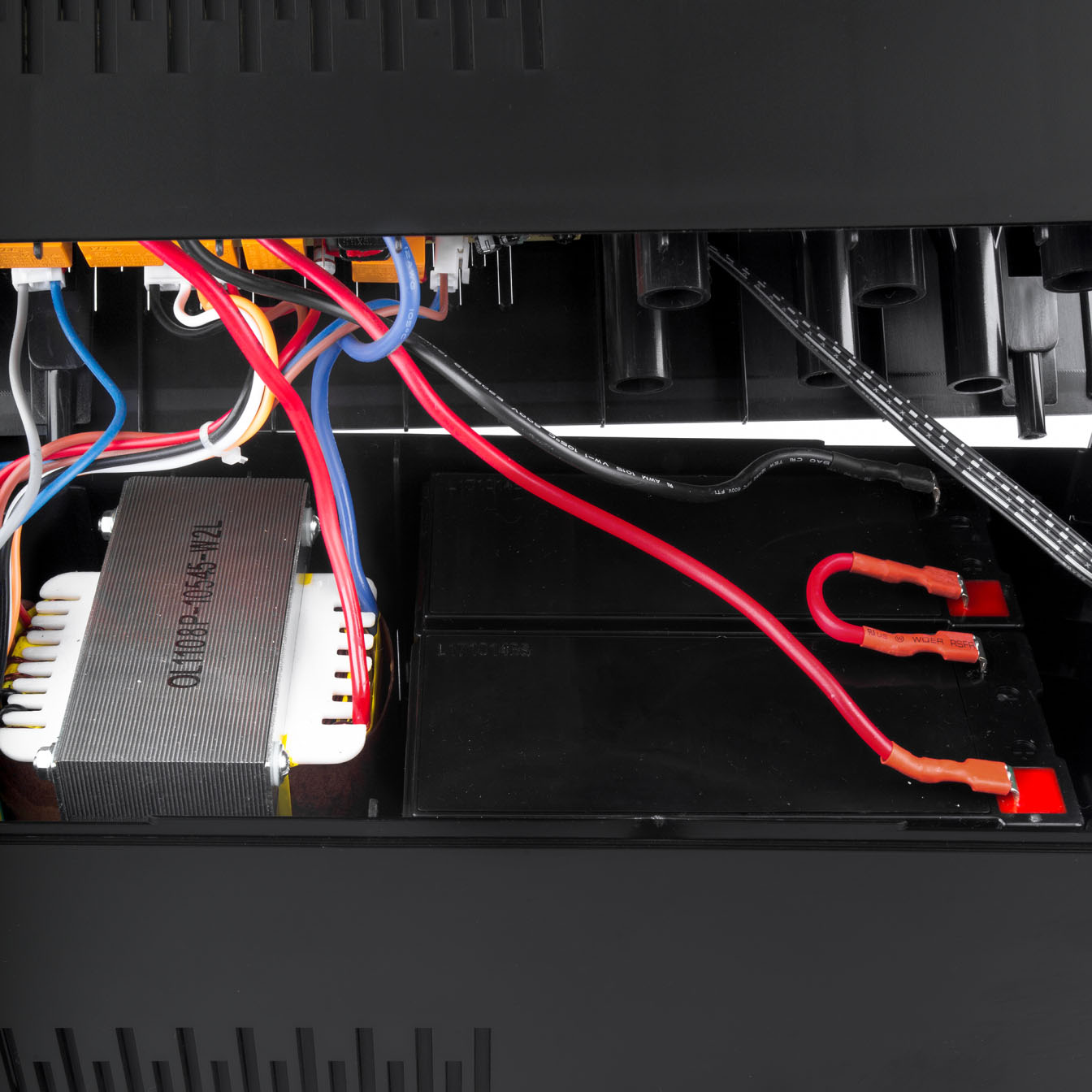 Источник бесперебойного питания 770 Вт LPM-1100VA-P - Зображення 7
