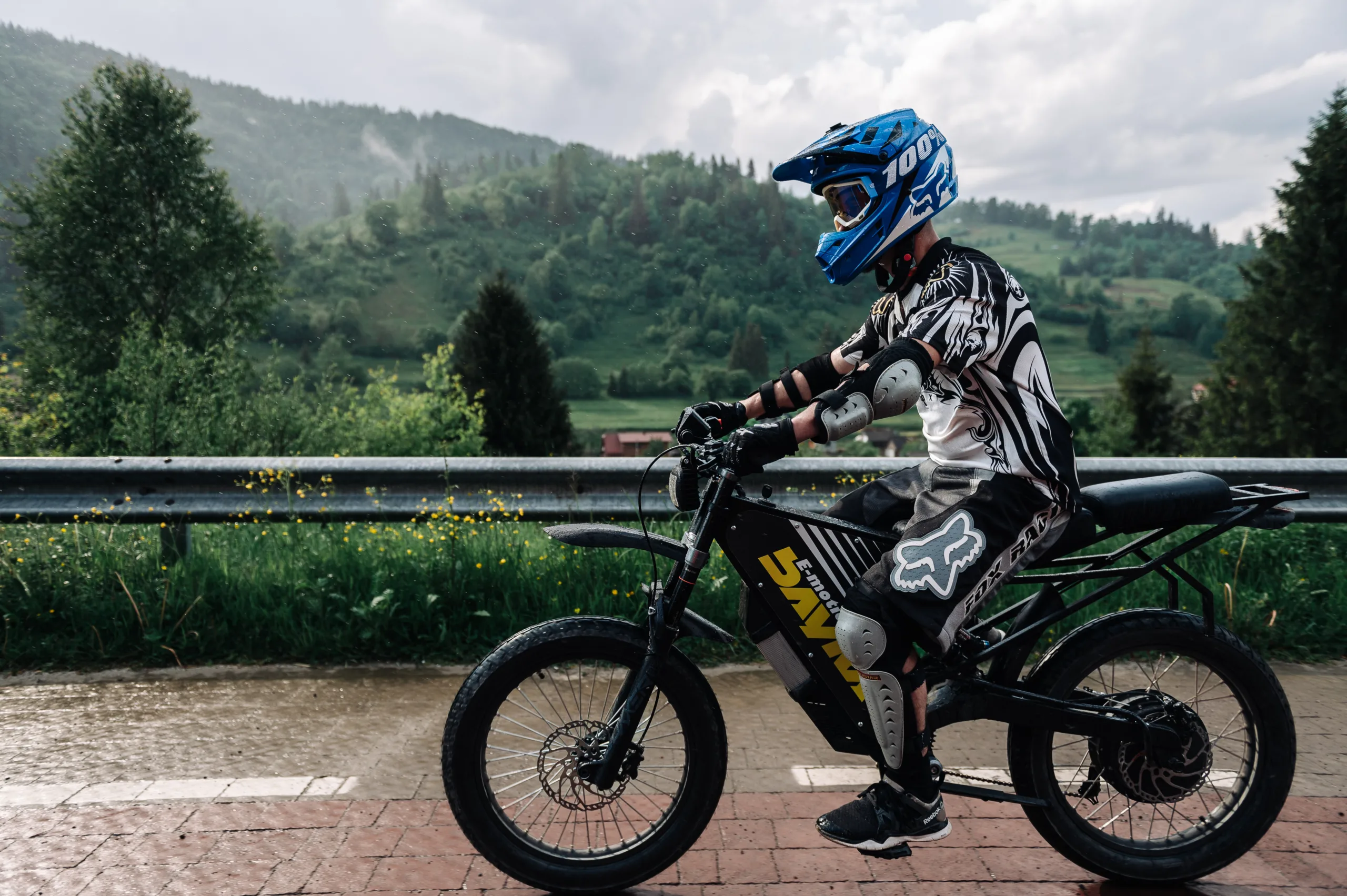 Електричний байк E-Motion Big 18" MOTO motor wheel 3000 W 50 Ah - Зображення 45