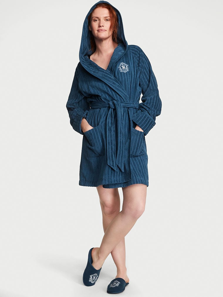 Короткий махровый халат с капюшоном Victoria’s Secret, колір синій, розмір XS/S