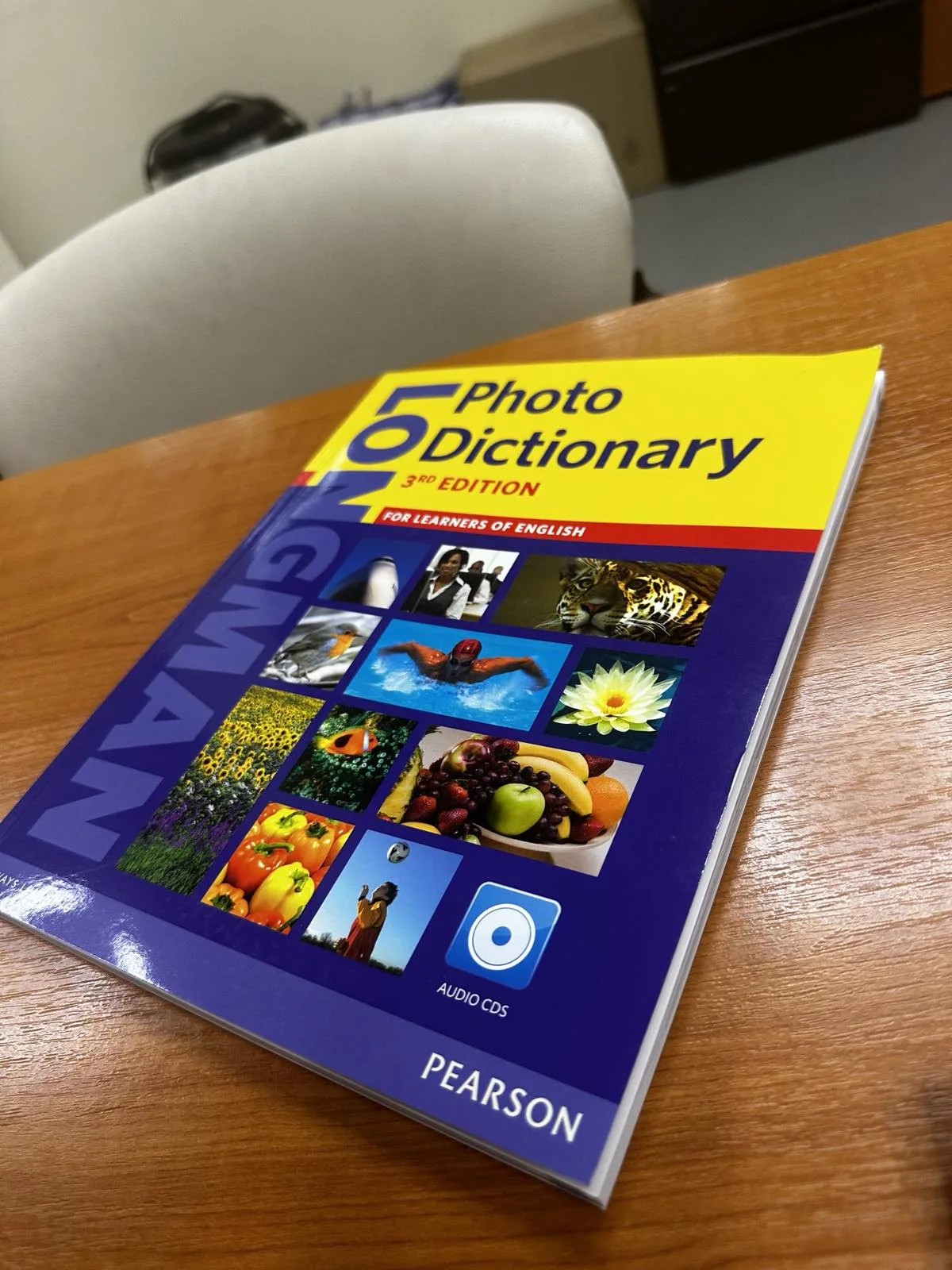 Словник англійської мови Longman photo dictionary 3ed + cd paperback - Зображення 2