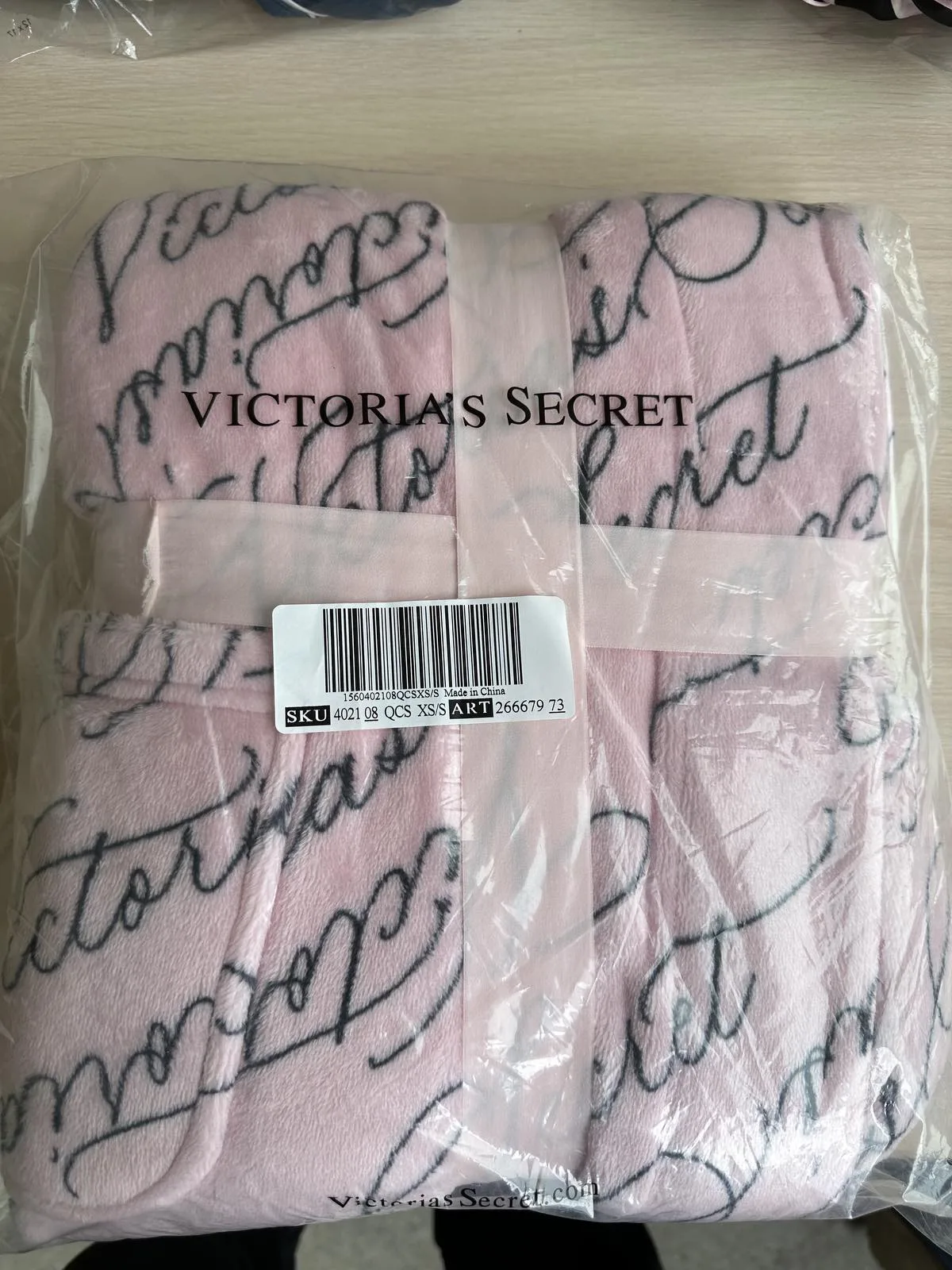 Короткий флісовий халат Short Cozy Robe (розмір XS/S, рожевий), Victoria's Secret - Зображення 4