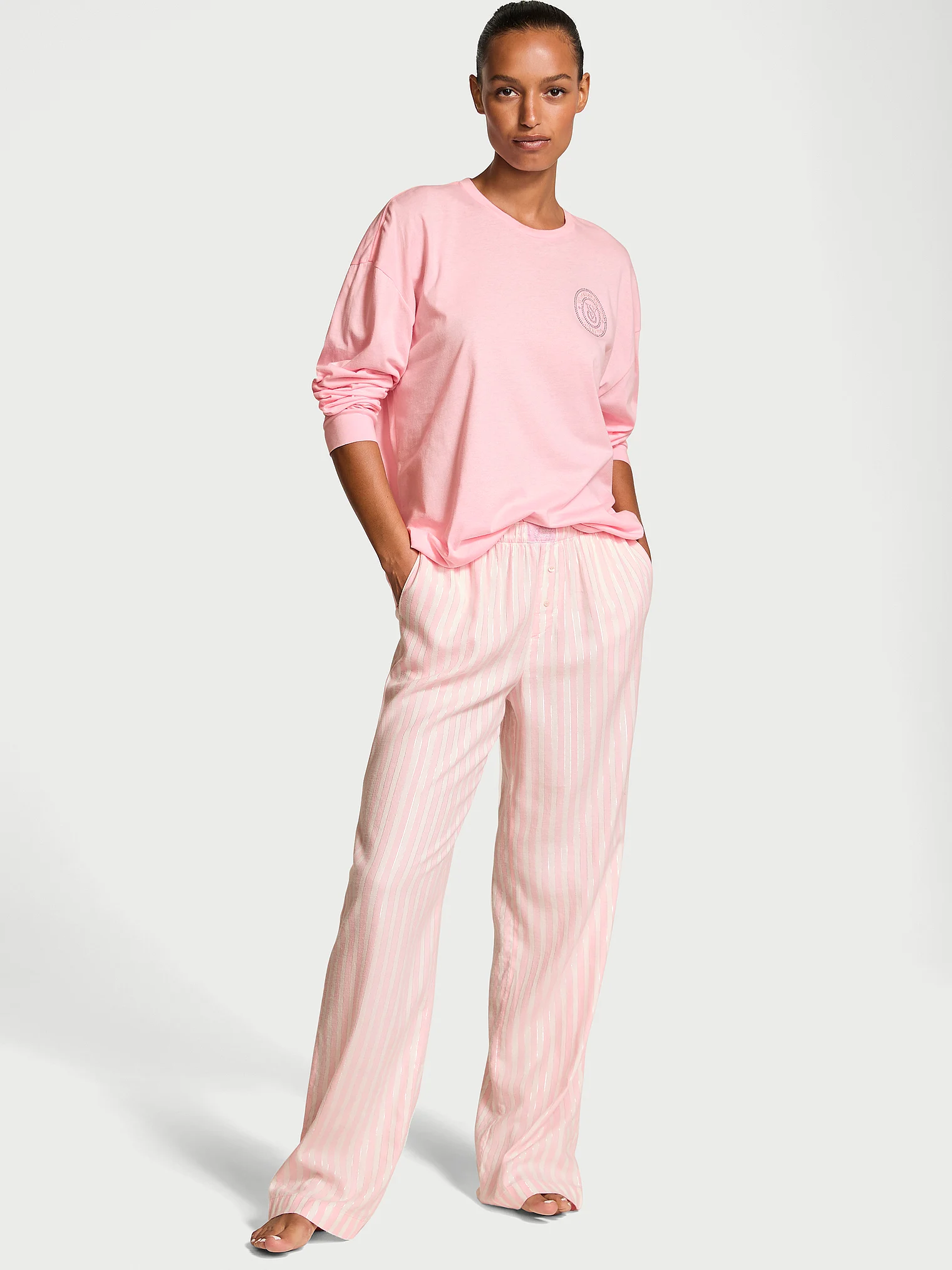 Бавовняна піжама зі штанами Long-Sleeve Tee-Jama Set, Pretty Blossom Shimmer, XS, довжина - Regular, Victoria's Secret