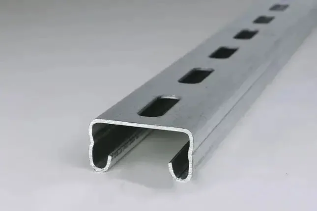 Профіль монтажний оцинкований перфорований SALIX 41x21 1.5 мм, 275 г/м²