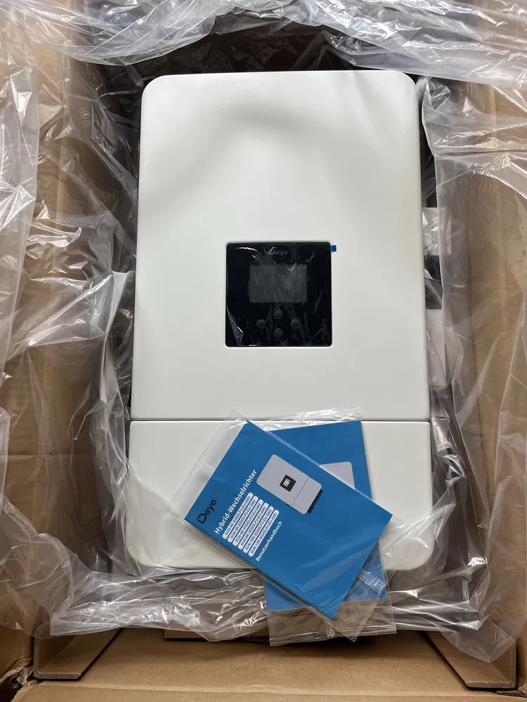 Гібридний інвертор Deye SUN-12K-SG05LP3-EU-SM2, 12 кВт, 48 В, 2 MPPT, Wi-Fi, 220/380 В, трифазний