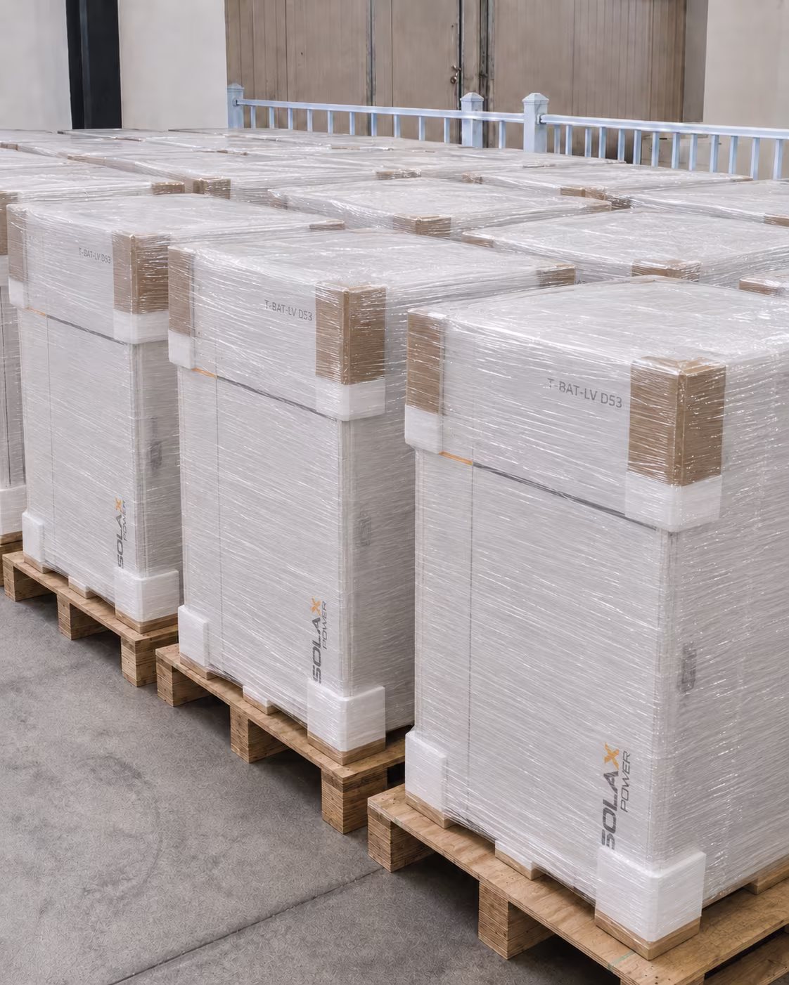 Акумулятор Solax T-BAT-SYS-LV D53, 5,3 кВт·год, 103,5 Аг - Зображення 3